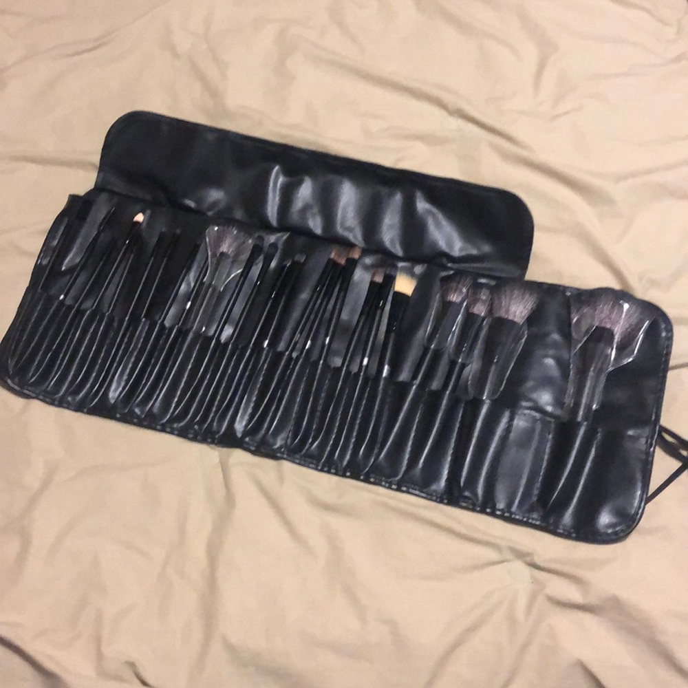 Makeup brush set